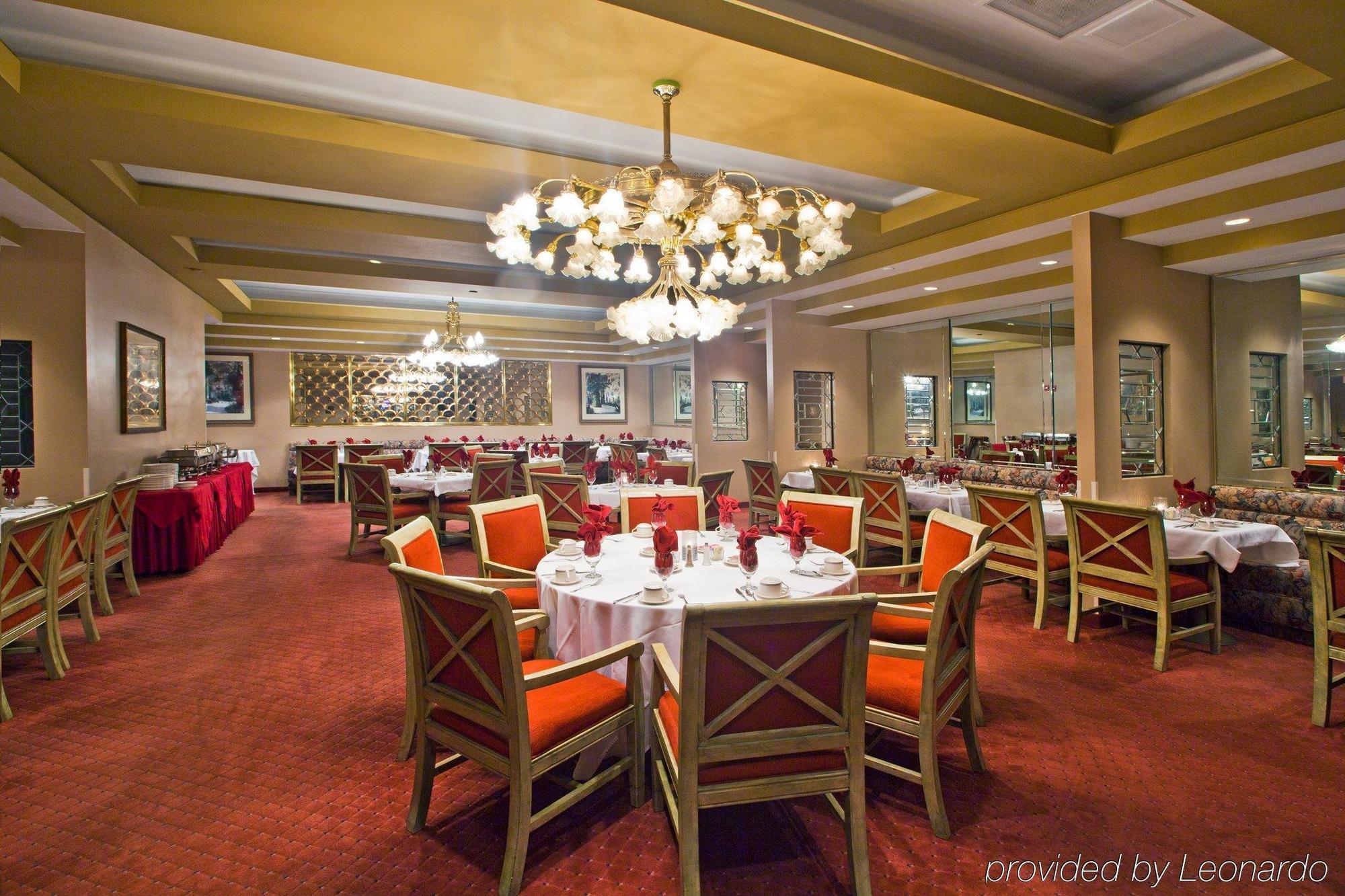 Crowne Plaza Pensacola Grand Hotell Restaurang bild