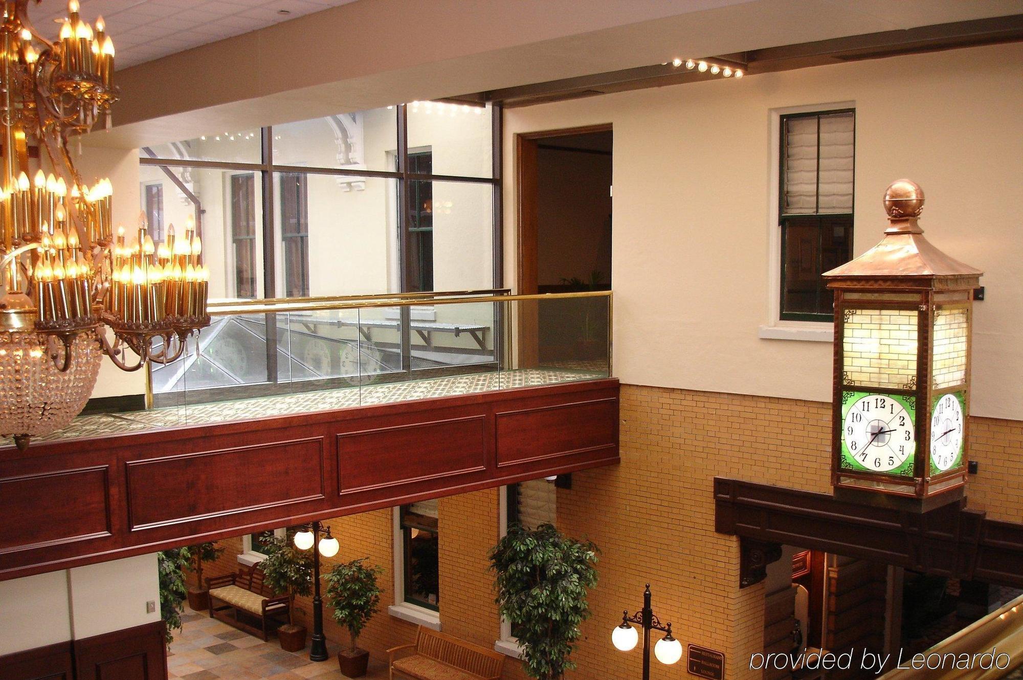 Crowne Plaza Pensacola Grand Hotell Inreriör bild